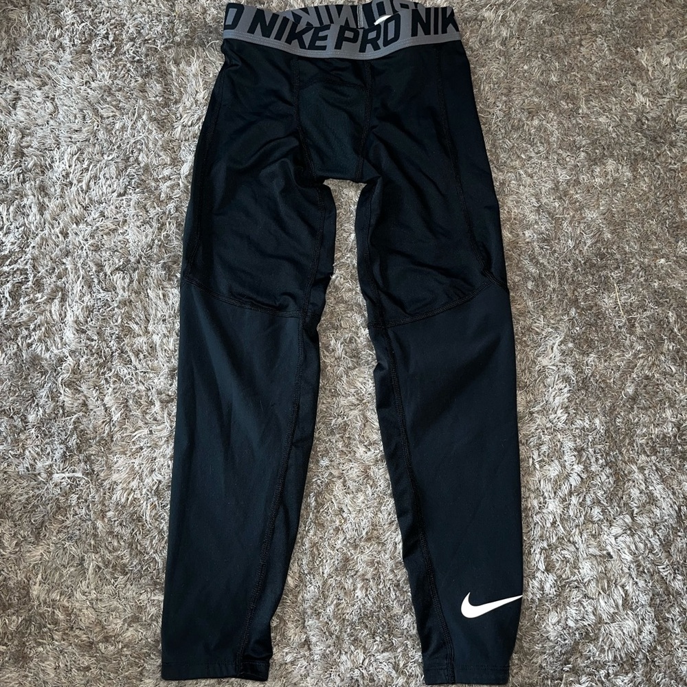 Nike pro sports leggings